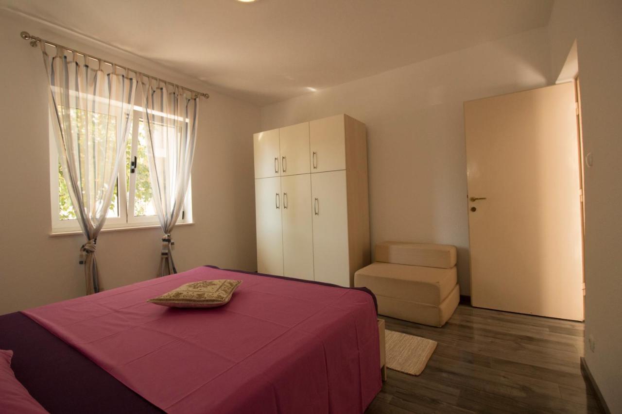 Apartmani Ana Juricev Vodice Kültér fotó