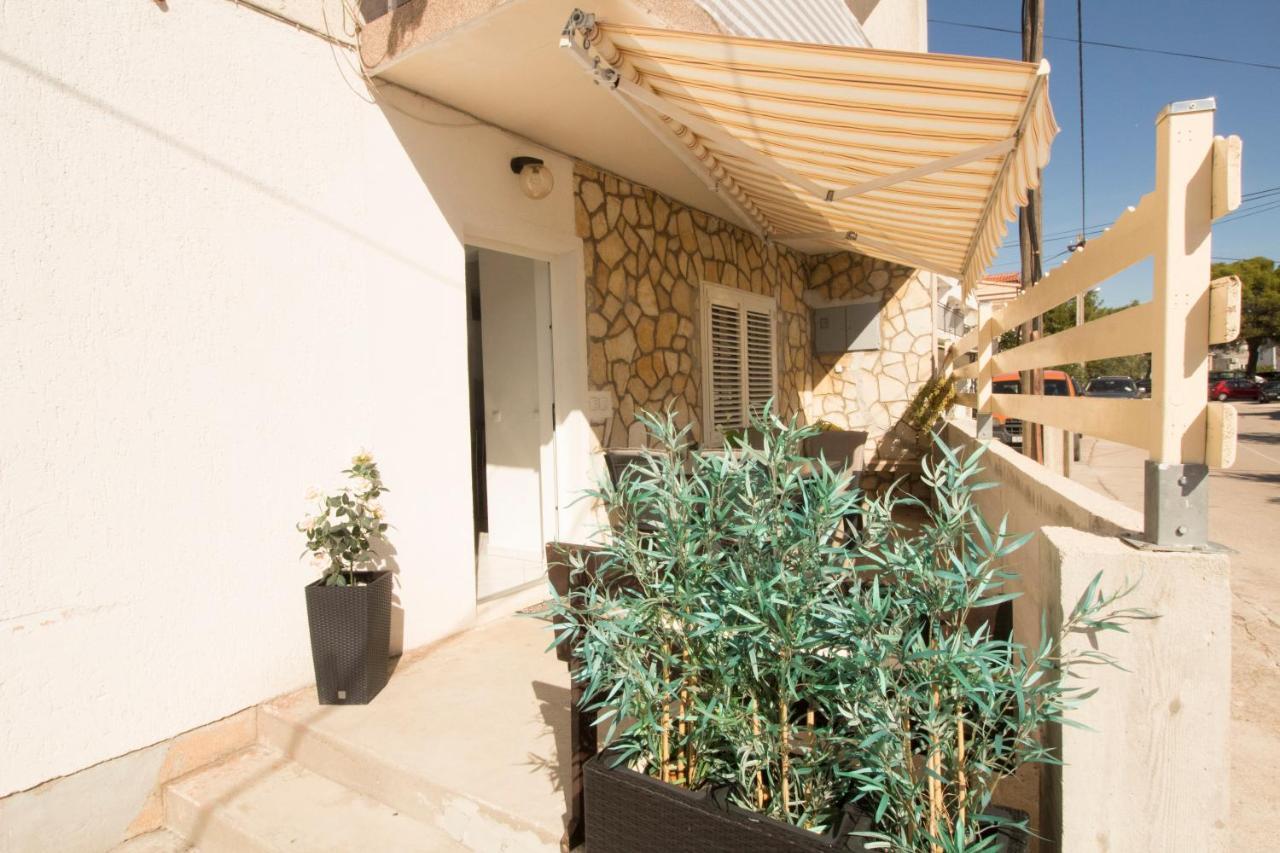 Apartmani Ana Juricev Vodice Kültér fotó