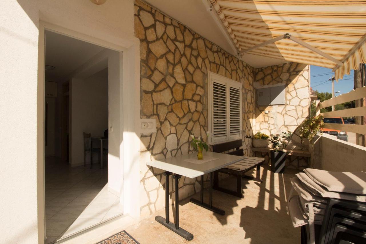 Apartmani Ana Juricev Vodice Kültér fotó