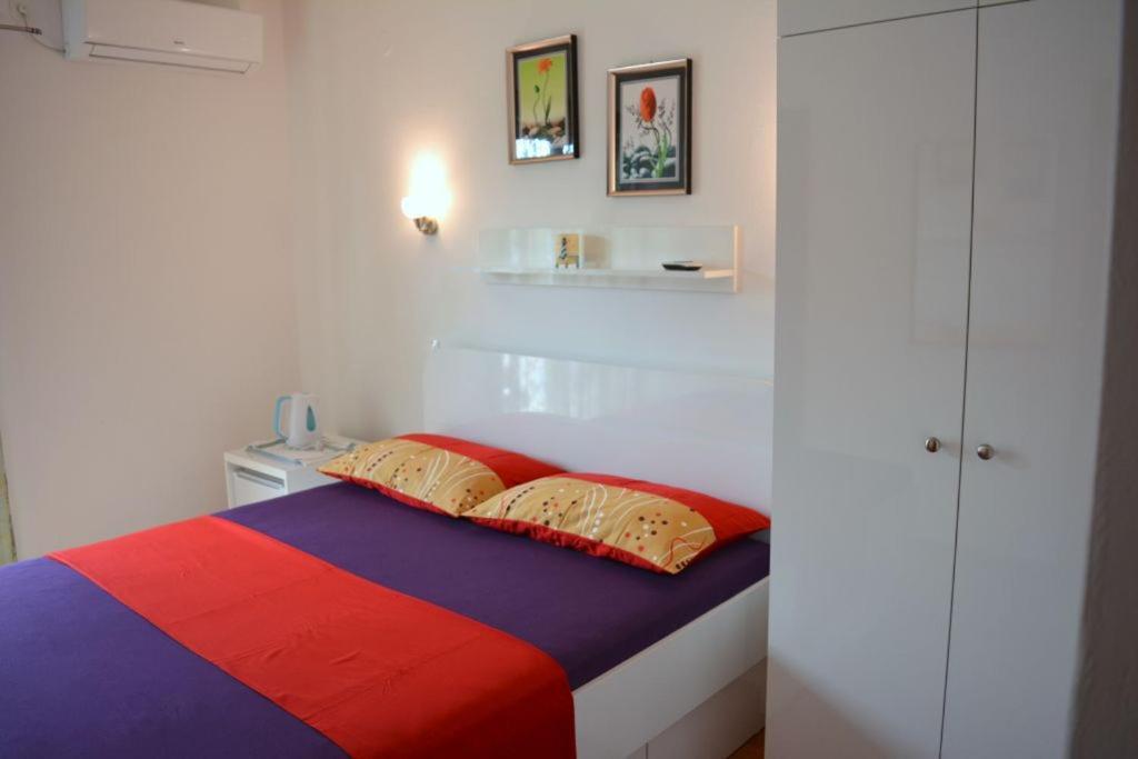 Apartmani Ana Juricev Vodice Kültér fotó
