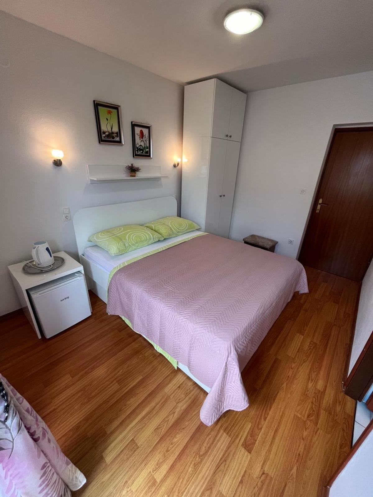 Apartmani Ana Juricev Vodice Kültér fotó