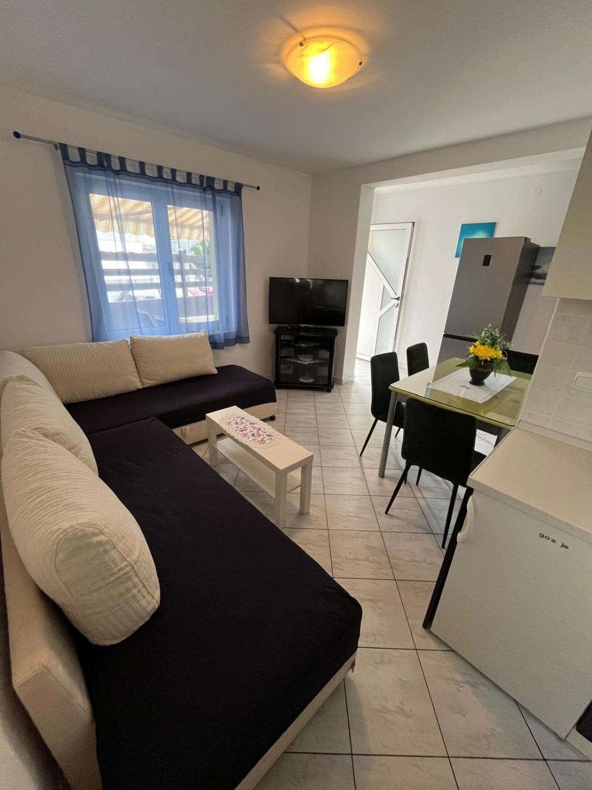 Apartmani Ana Juricev Vodice Kültér fotó