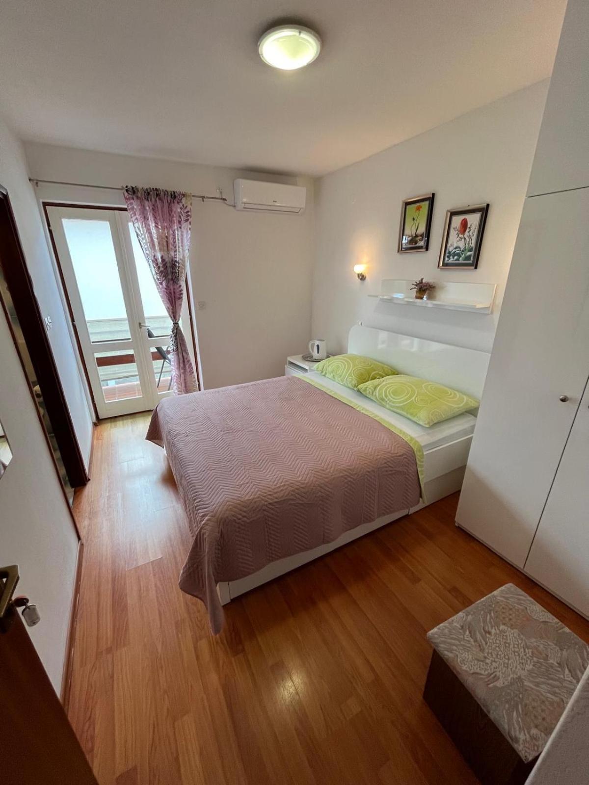 Apartmani Ana Juricev Vodice Kültér fotó