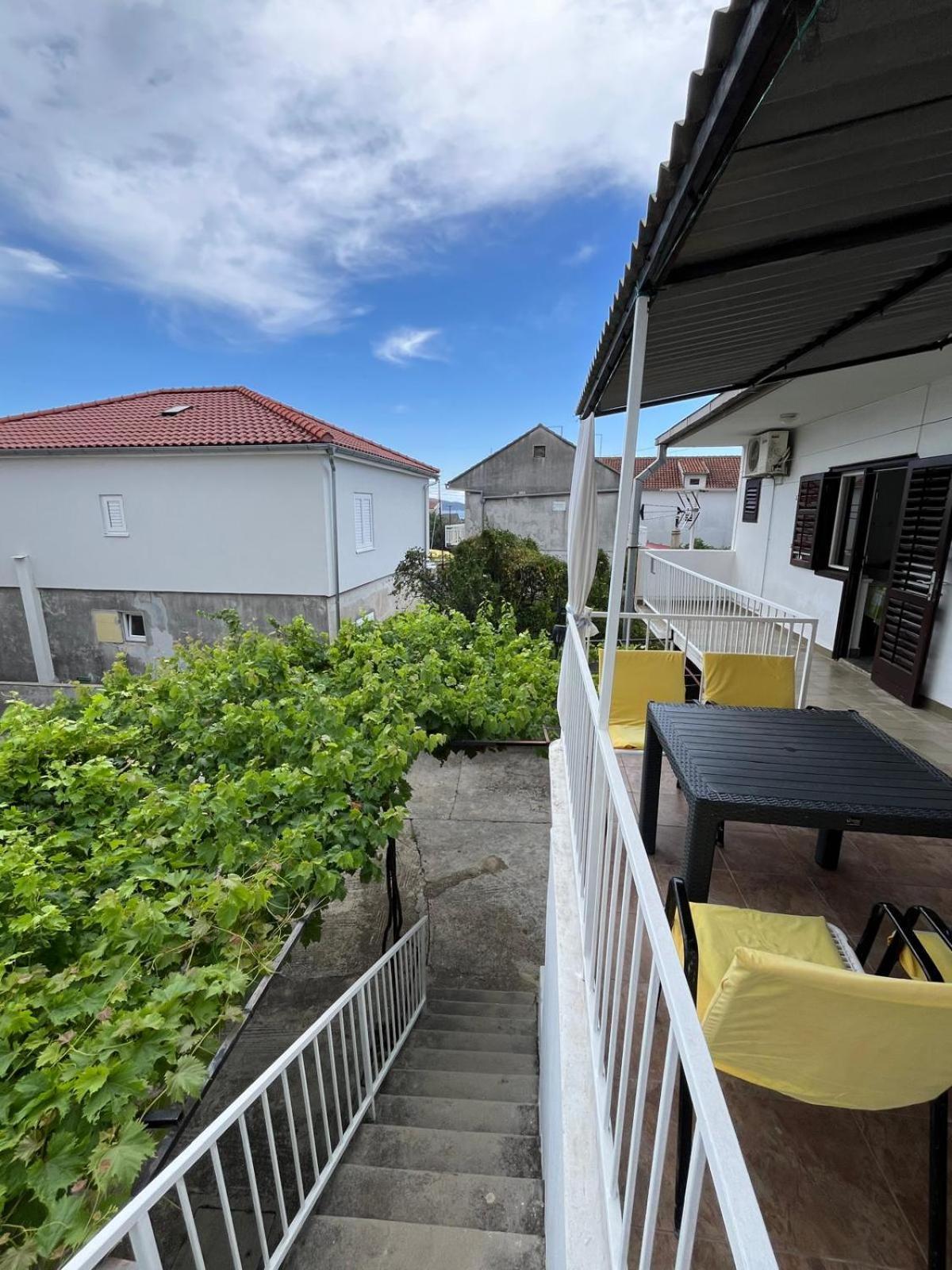 Apartmani Ana Juricev Vodice Kültér fotó