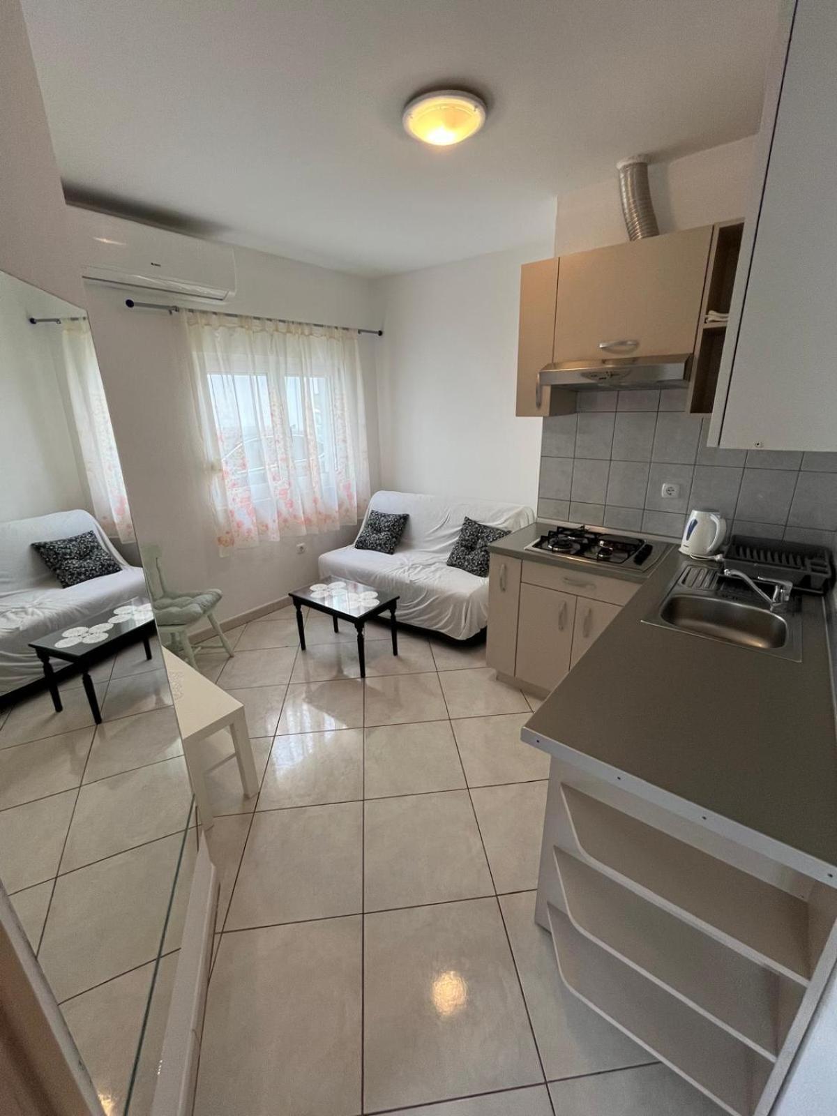 Apartmani Ana Juricev Vodice Kültér fotó